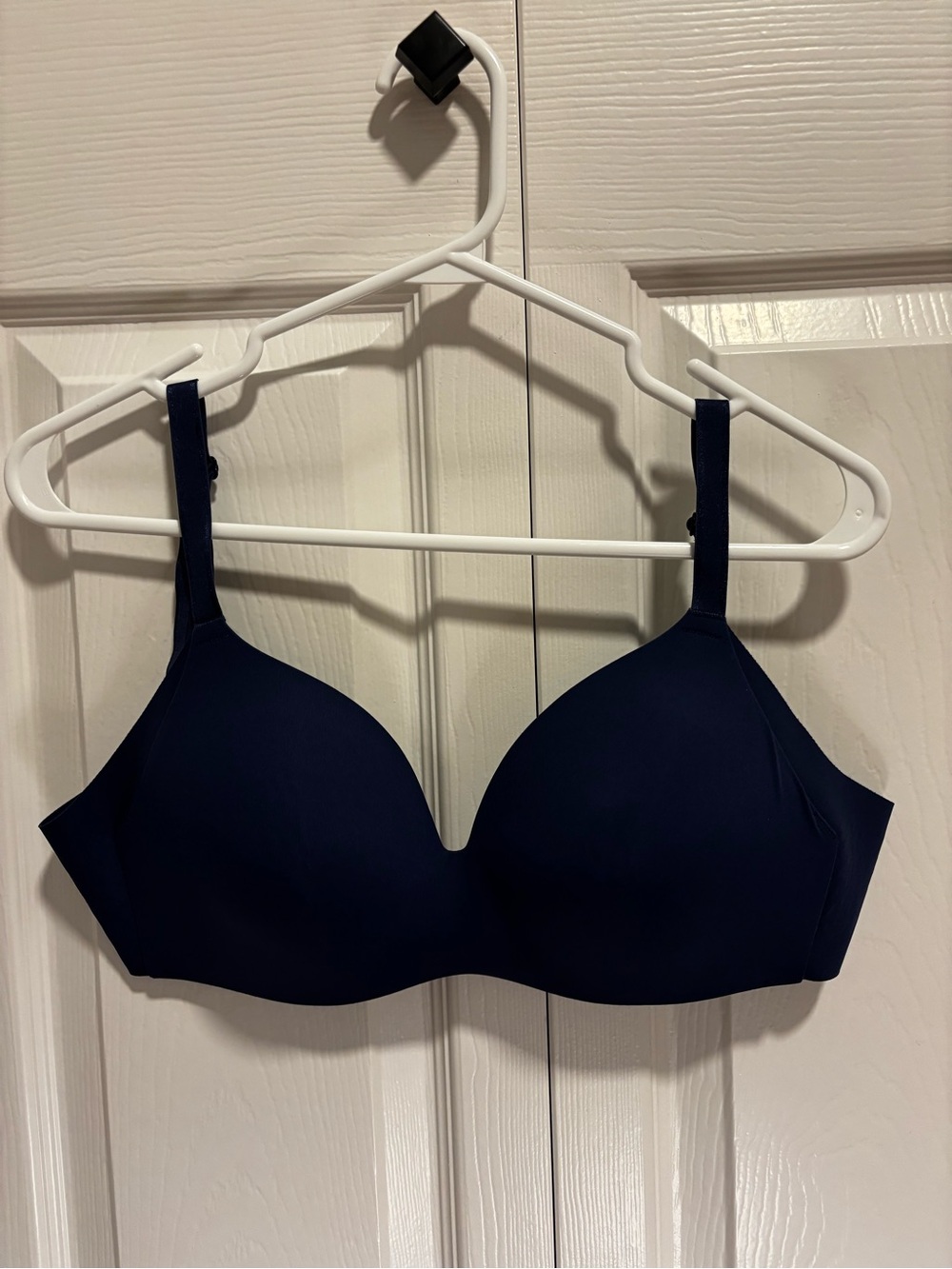 Knix Navy Blue Wireless Seamless Bra – Size 38A